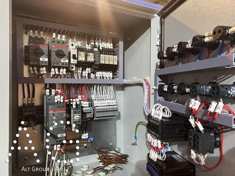 шкаф управления обратноосмотической установкой